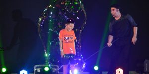 Gazillion Bubble Show của Fan Yang tại Đầm Sen